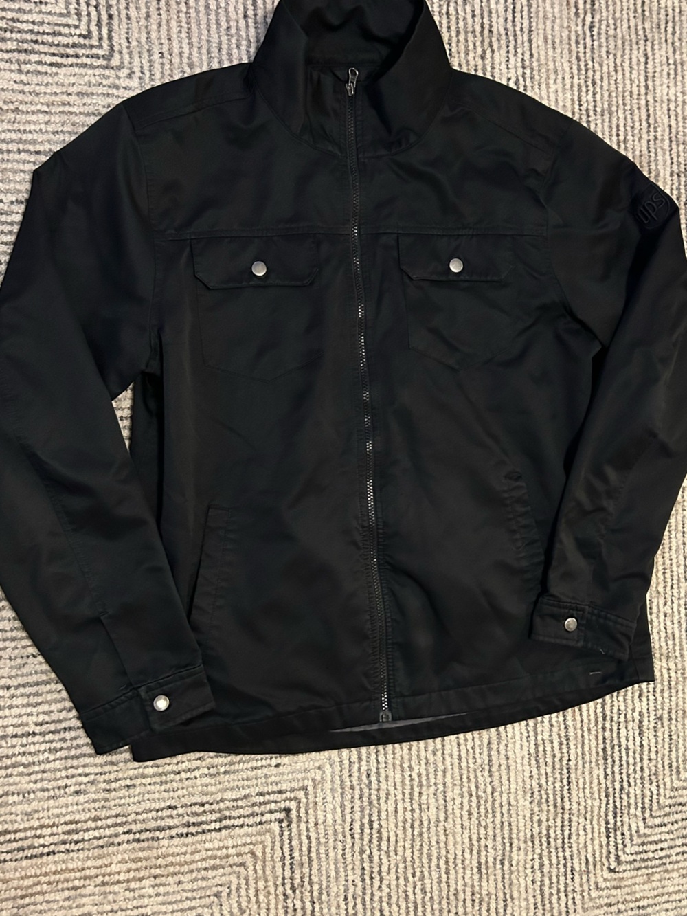 UPS Black Zip-Front Windbreaker Jacket Logo on Arm Size Large